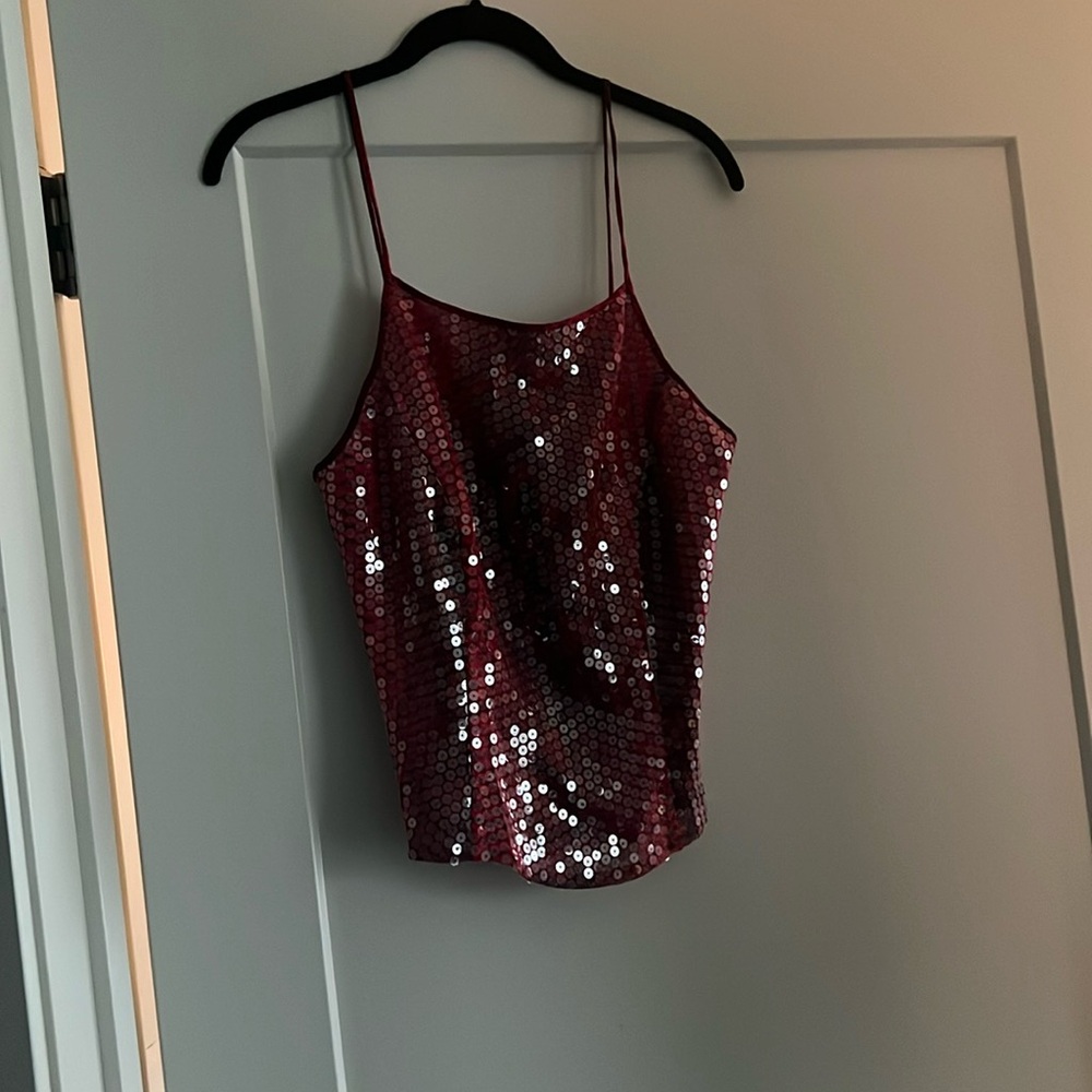 Basix II red sequin top - Picture 2 of 3